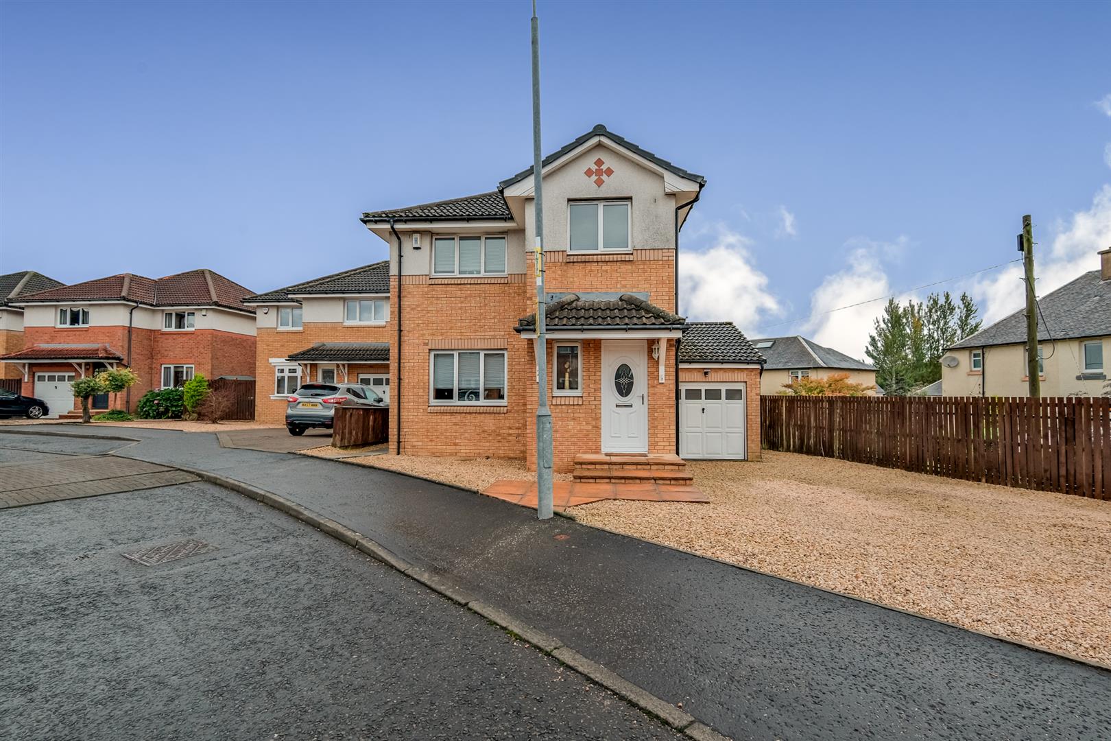 Devine Court, Wishaw